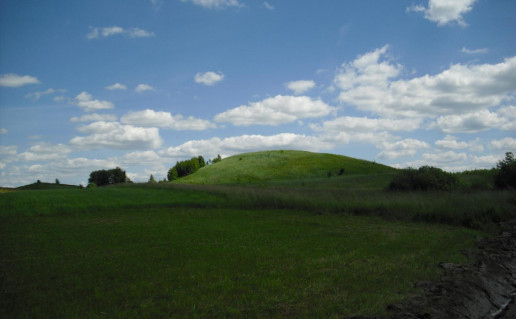 5_Papėčių piliakalnis  (1).jpg